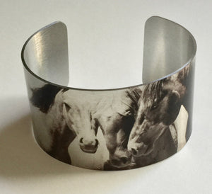 "Friends"Aluminum Cuff Bracelet